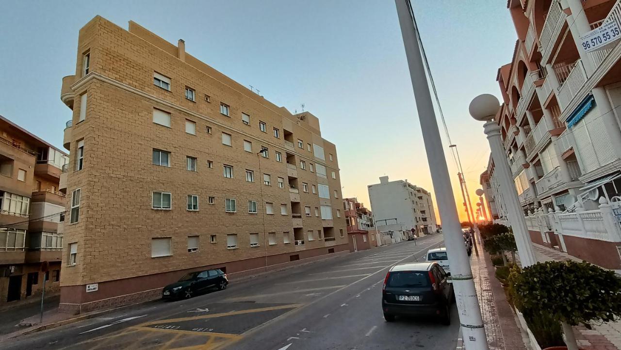 TORRE La MATA Apartament Exterior foto